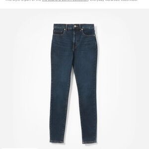 Everlane dark denim straight leg. Size 28